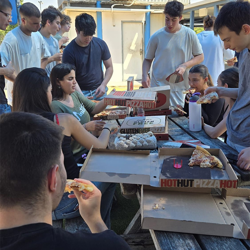 _0000_Bonding, Learning and Fun Trips