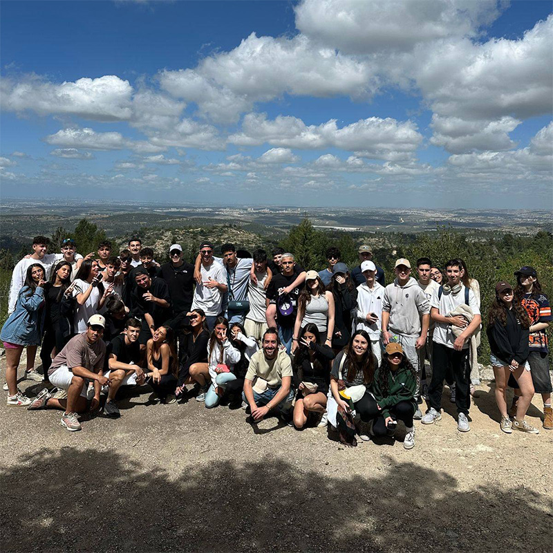 _0007_Bonding, Learning and Fun Trips