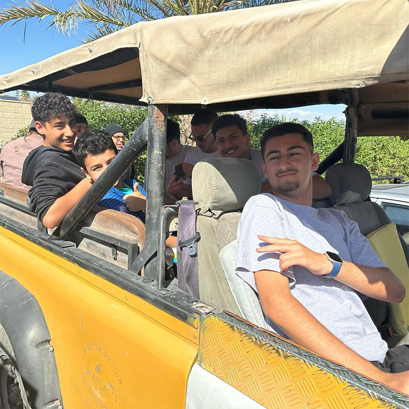 _0008_Bonding, Learning and Fun Trips