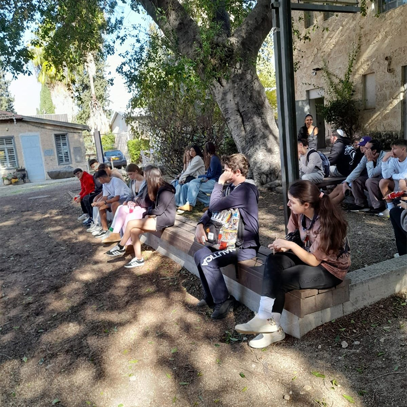 _0012_Bonding, Learning and Fun Trips